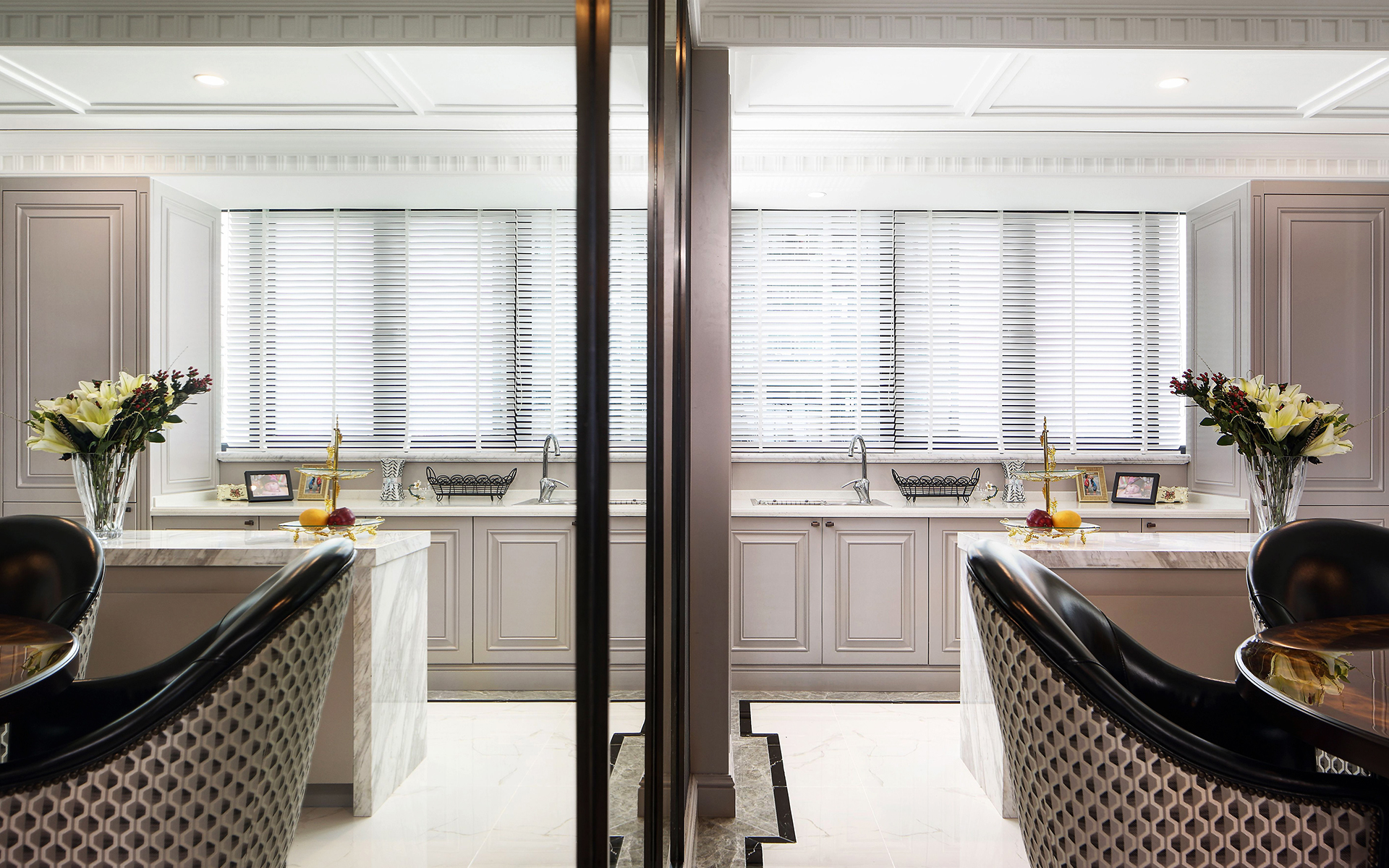 美式定做实木护墙板效果图2